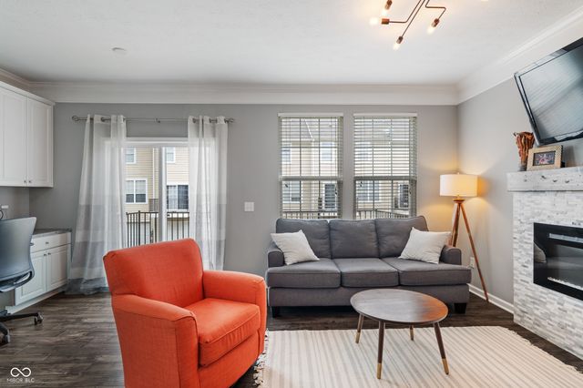 9085 Demarest Drive, Fishers, IN 46038