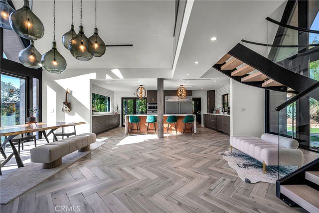 24301 Sylvan Glen, Calabasas, CA 91302