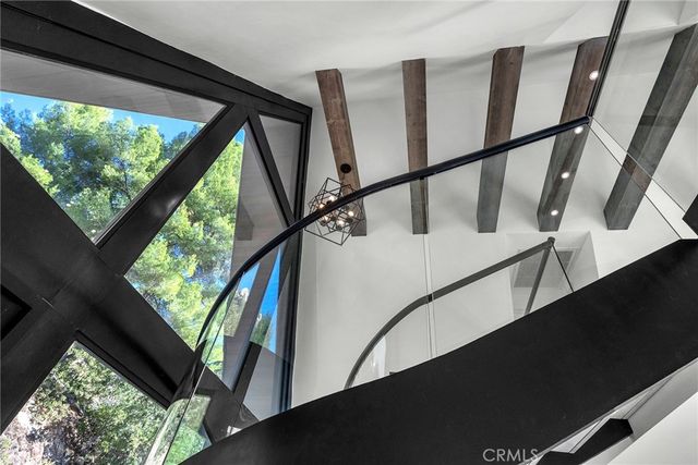 24301 Sylvan Glen, Calabasas, CA 91302