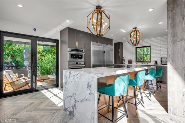 24301 Sylvan Glen, Calabasas, CA 91302