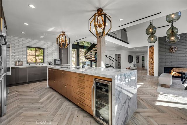 24301 Sylvan Glen, Calabasas, CA 91302
