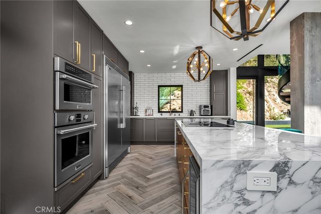 24301 Sylvan Glen, Calabasas, CA 91302