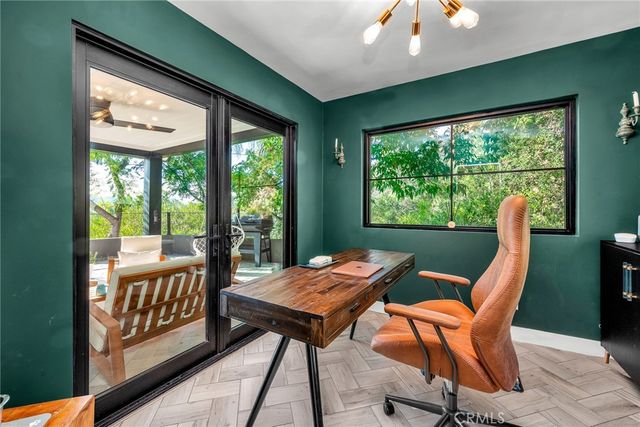 24301 Sylvan Glen, Calabasas, CA 91302