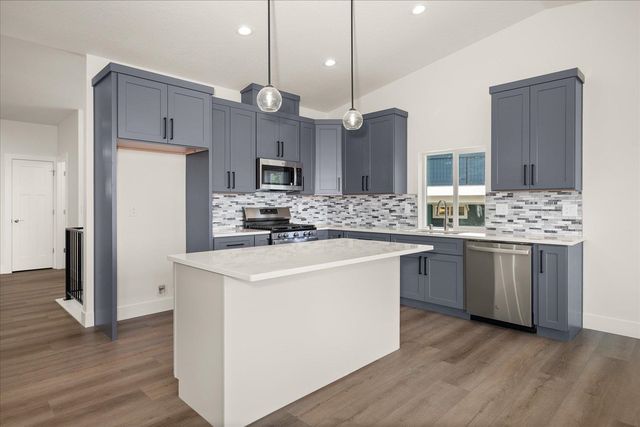 4219 W Tolliver Ct, Spokane, WA 99208