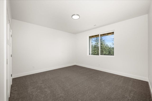 4219 W Tolliver Ct, Spokane, WA 99208