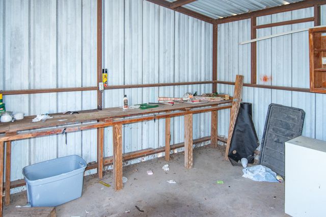 3409 Durham Avenue, Brownwood, TX 76801