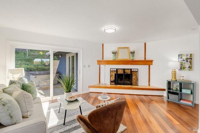 453 Clark Dr, Vallejo, CA 94591