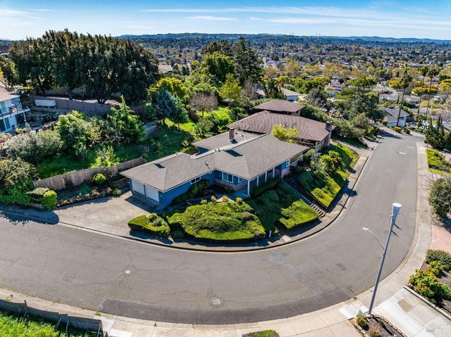 453 Clark Dr, Vallejo, CA 94591