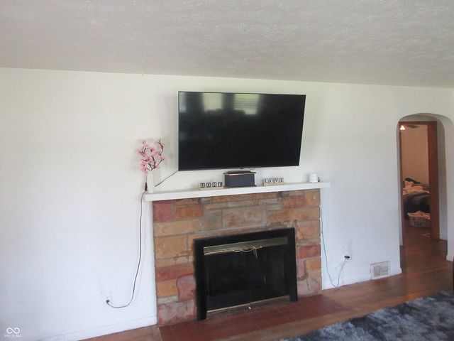 125 David Lind Drive, Indianapolis, IN 46217