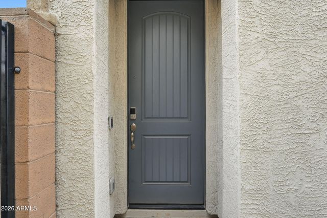 2781 S Comanche Drive, Chandler, AZ 85286