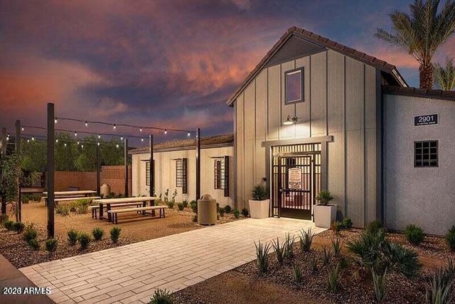 2781 S Comanche Drive, Chandler, AZ 85286