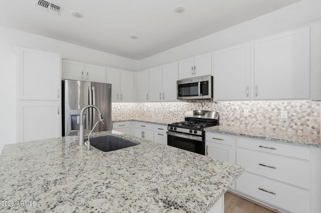 2781 S Comanche Drive, Chandler, AZ 85286