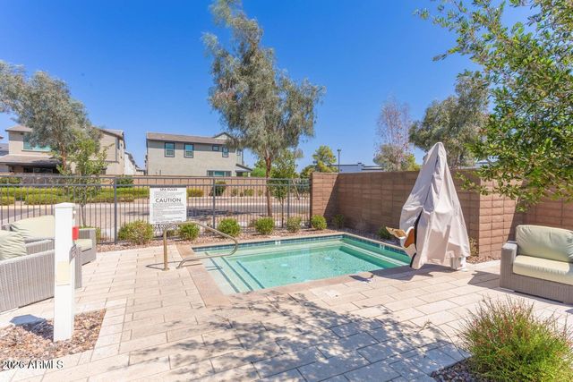 2781 S Comanche Drive, Chandler, AZ 85286