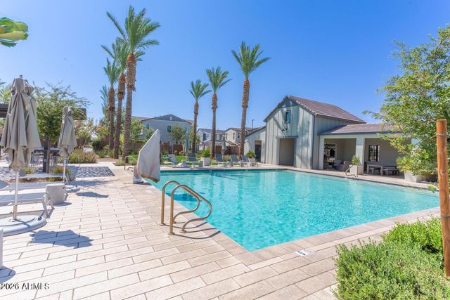 2781 S Comanche Drive, Chandler, AZ 85286