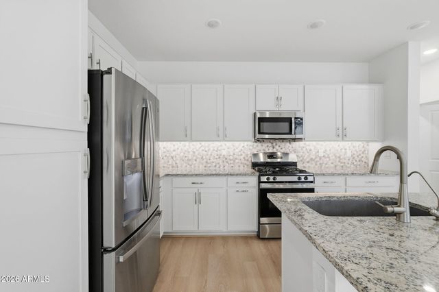 2781 S Comanche Drive, Chandler, AZ 85286