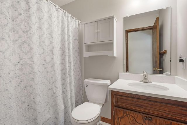 8016 Idaho Circle N, Brooklyn Park, MN 55445