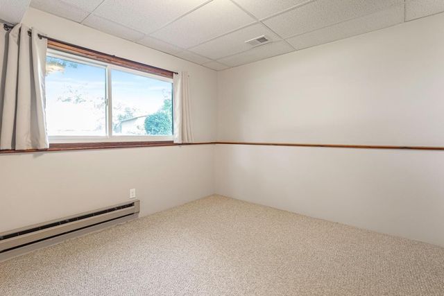 8016 Idaho Circle N, Brooklyn Park, MN 55445