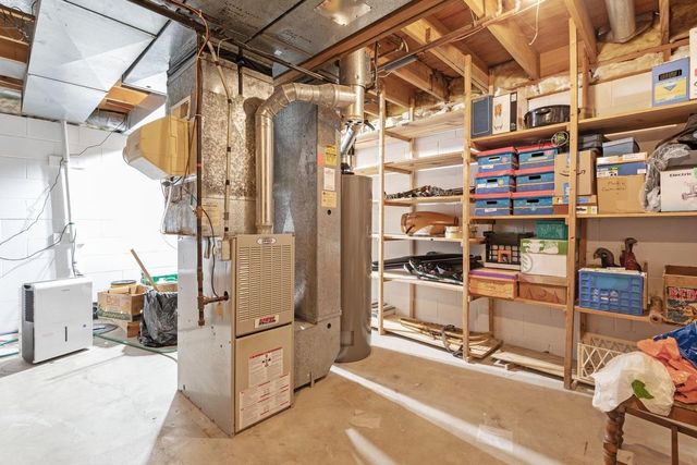 8016 Idaho Circle N, Brooklyn Park, MN 55445