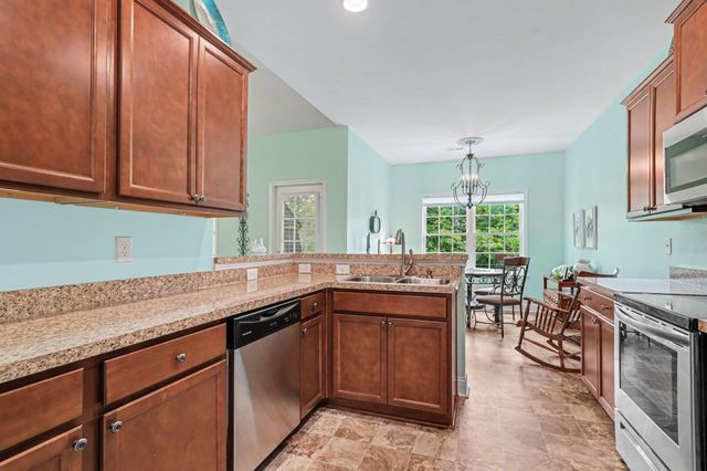708 Silver Slipper Ct., Loris, SC 29569