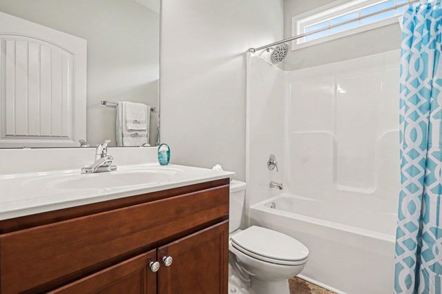708 Silver Slipper Ct., Loris, SC 29569
