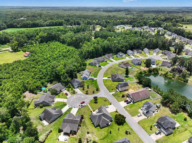 708 Silver Slipper Ct., Loris, SC 29569