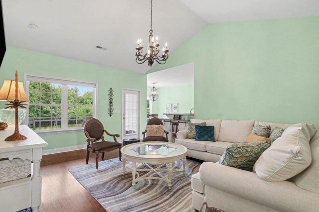 708 Silver Slipper Ct., Loris, SC 29569