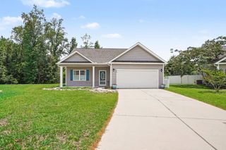 708 Silver Slipper Ct., Loris, SC 29569
