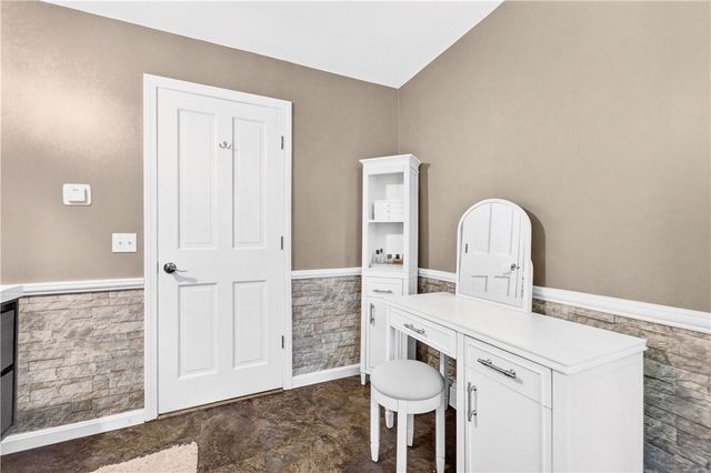 765 Putnam Pike, Glocester, RI 02814