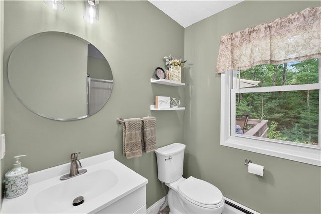 765 Putnam Pike, Glocester, RI 02814