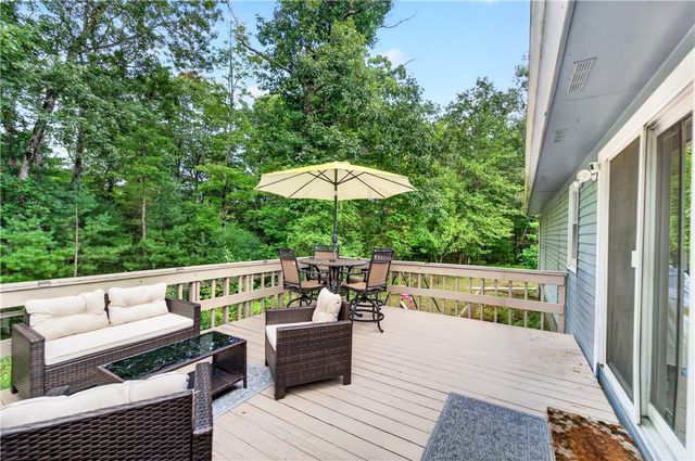 765 Putnam Pike, Glocester, RI 02814