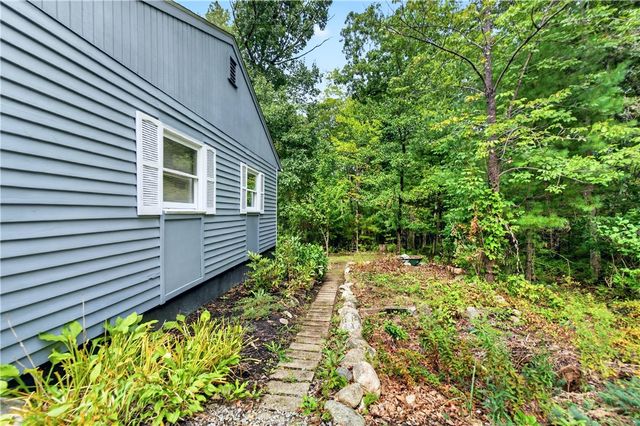 765 Putnam Pike, Glocester, RI 02814