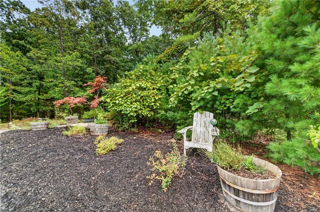 765 Putnam Pike, Glocester, RI 02814