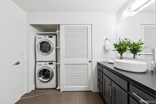 555 4th Street 102, San Francisco, CA 94107