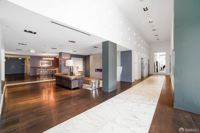 555 4th Street 102, San Francisco, CA 94107