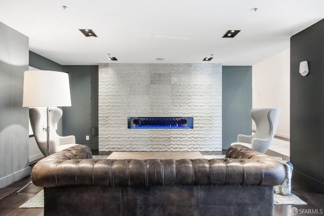 555 4th Street 102, San Francisco, CA 94107