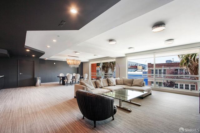 555 4th Street 102, San Francisco, CA 94107