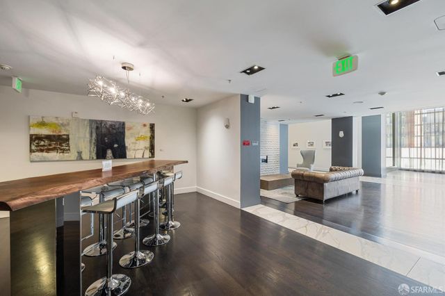 555 4th Street 102, San Francisco, CA 94107
