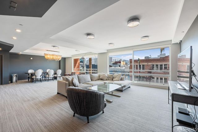 555 4th Street 102, San Francisco, CA 94107