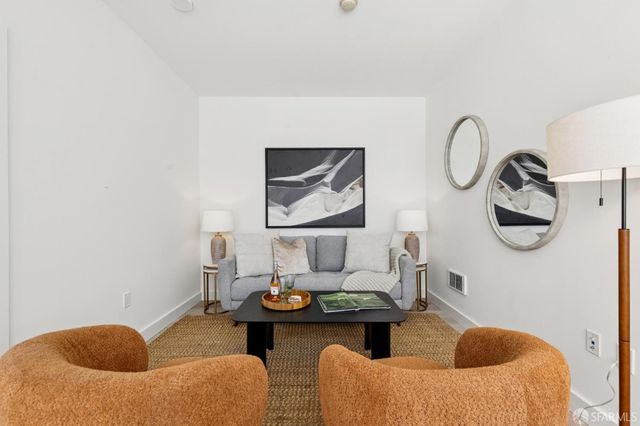 555 4th Street 102, San Francisco, CA 94107