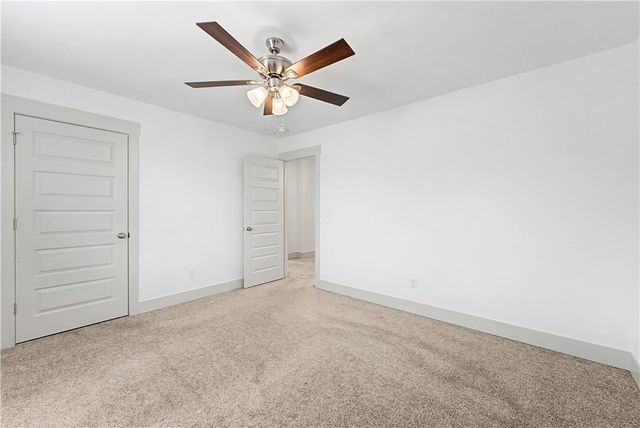 601 Phyllis Farm Road, Prairie Grove, AR 72753