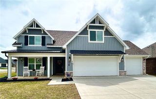 601 Phyllis Farm Road, Prairie Grove, AR 72753