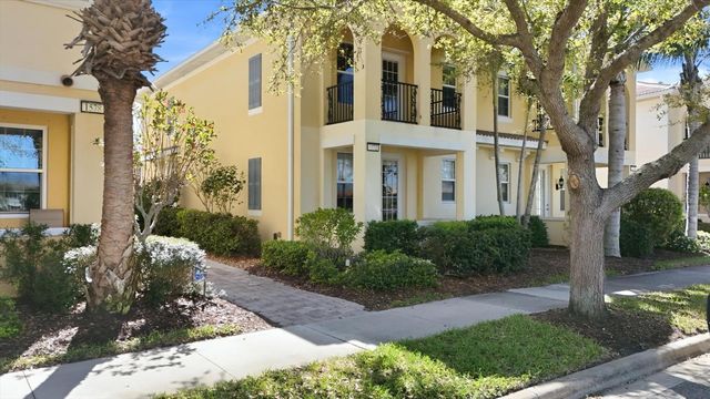 1572 ERNESTO DRIVE, Sarasota, FL 34238