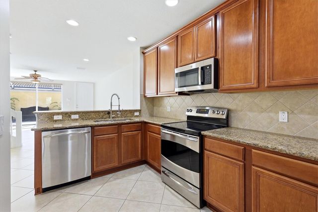 1572 ERNESTO DRIVE, Sarasota, FL 34238