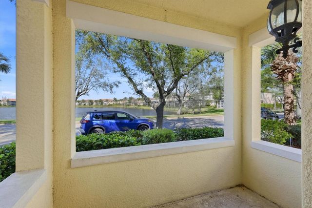 1572 ERNESTO DRIVE, Sarasota, FL 34238