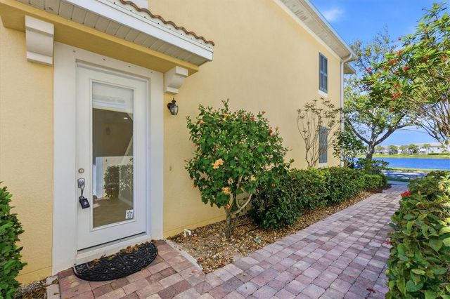 1572 ERNESTO DRIVE, Sarasota, FL 34238