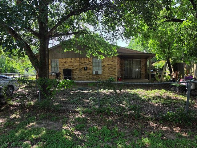 3808 Elaine Drive, Bryan, TX 77808