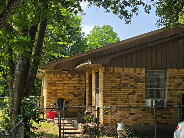 3808 Elaine Drive, Bryan, TX 77808