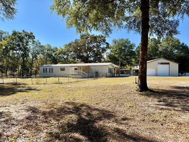 200 Jessica Lane, Geneva, AL 36340