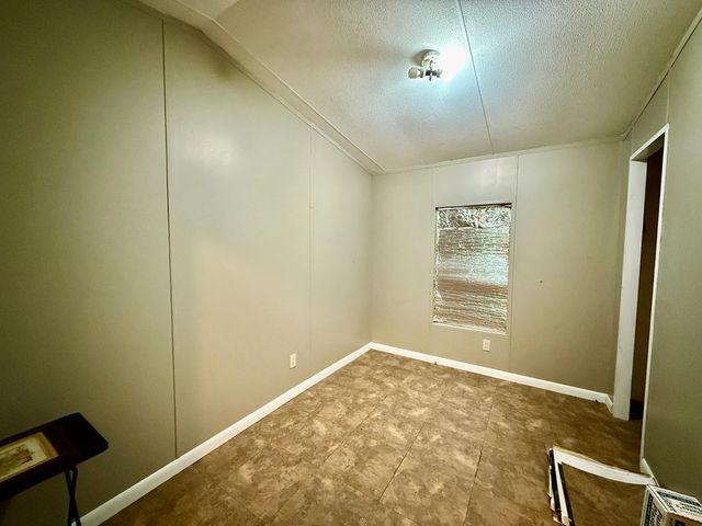 200 Jessica Lane, Geneva, AL 36340