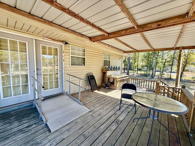 200 Jessica Lane, Geneva, AL 36340